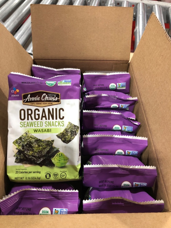 Photo 2 of ANNIE CHUN'S, Seaweed Snk, Og2, Wasabi, Pack of 12, Size .16 OZ, (Gluten Free GMO Free Vegan 95%+ Organic) ( BEST BY 03/22 )
