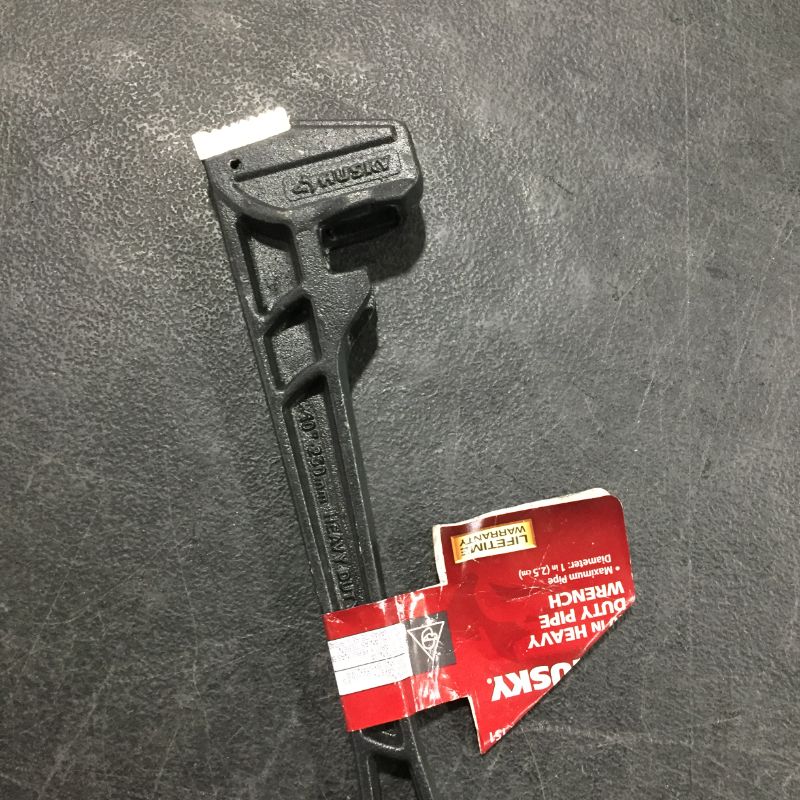 Photo 2 of 14 in. Heavy Duty Cast Iron Pipe Wrench with 1-1/2 in. Jaw Capacity (D)