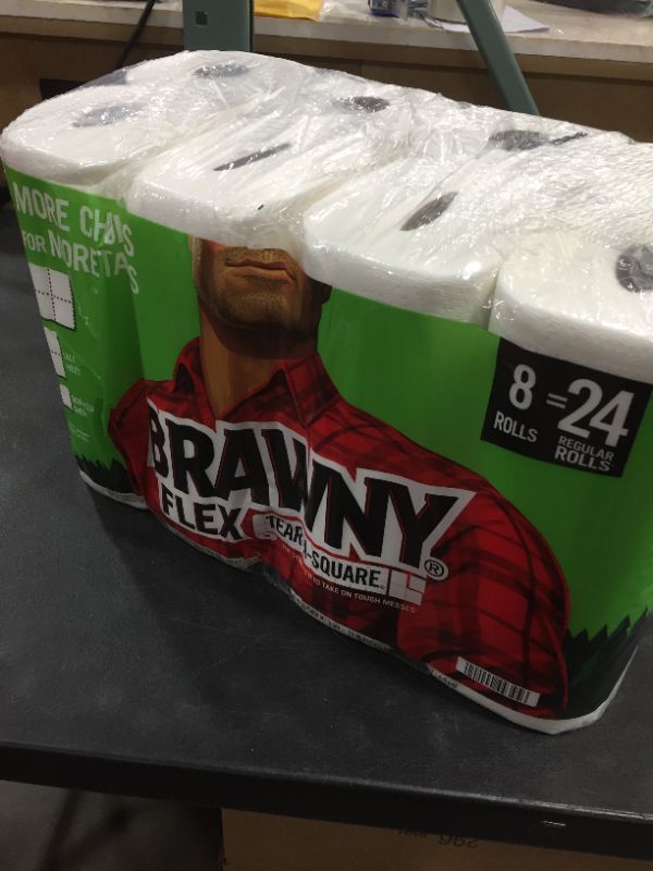 Photo 1 of Brawny Tear-A-Square Kitchen Roll Paper Towels, 2-Ply, 128 Sheets/Roll, 8 Rolls/Pack