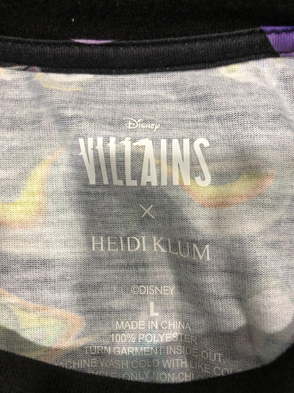 Photo 3 of Disney Villains x Heidi Klum Eyes T-Shirt SIZE L