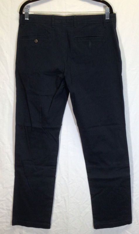 Photo 2 of KHAKI STYLE PANTS BY AMAZON ESSENTIALS- COLOR NAVY BLUE- SIZE 33 X 32
