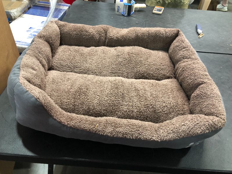 Photo 1 of 18x24 inch Brown and Grey Dog bed 