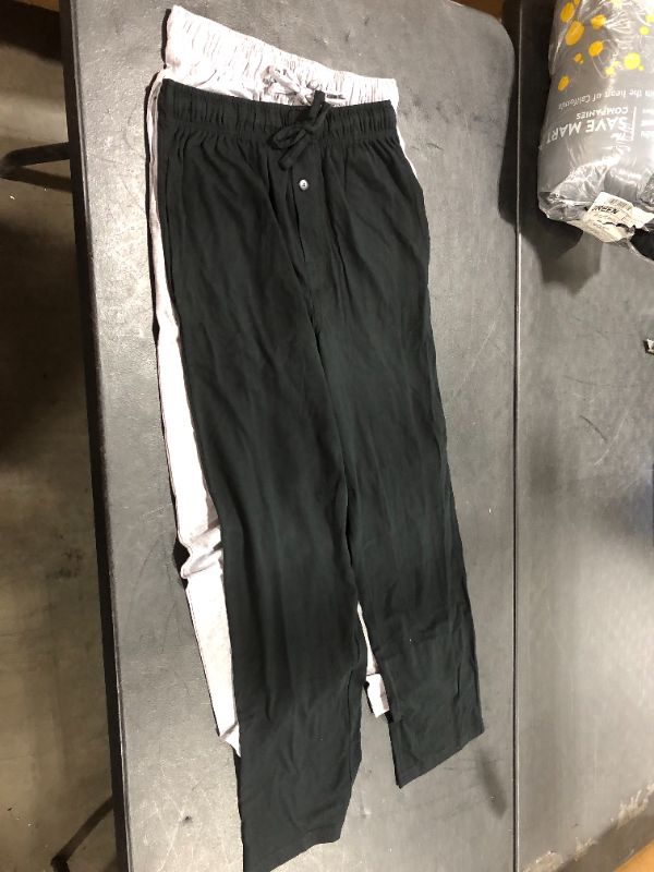 Photo 2 of Fruit of the Loom Sweat pants grey and black Small