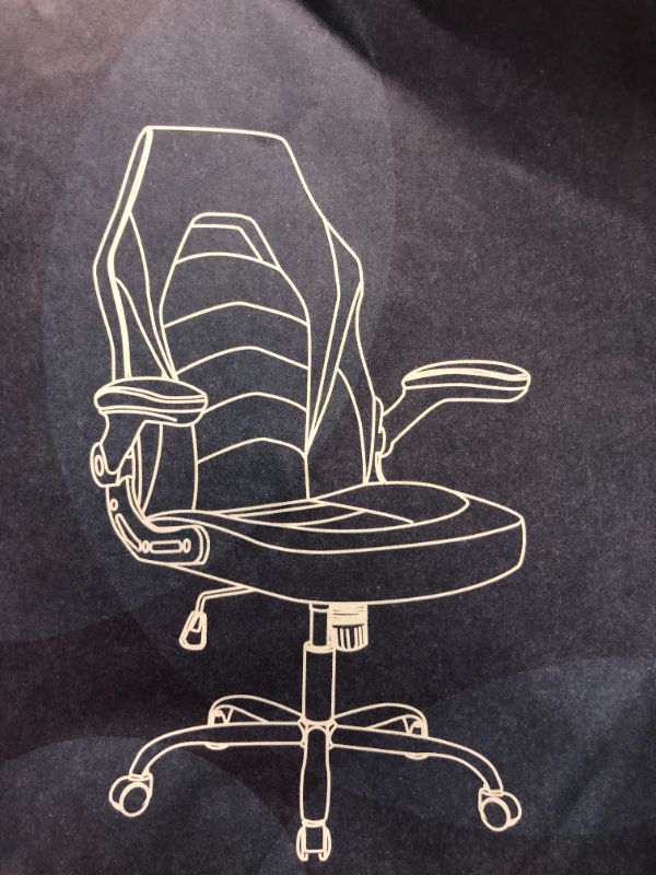 Photo 1 of GENERIC WHITE AND BLACKL GAMING CHAIR