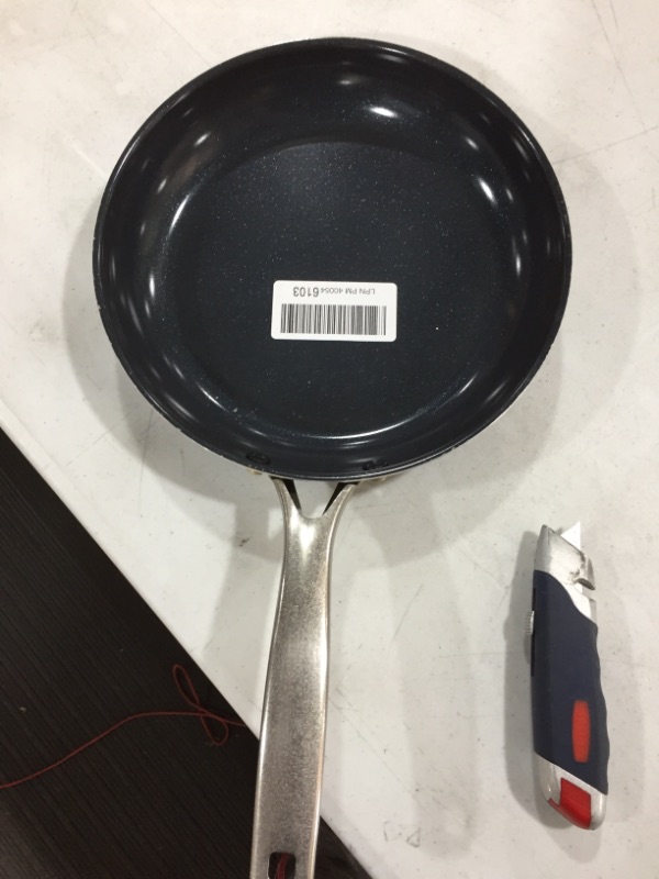Photo 4 of Blue Diamond Cookware Toxin Free Ceramic Nonstick Safe Open Frypan, Frying Pan, 10"
