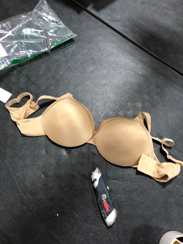 Photo 1 of Maiden Form Bra, 38C, Clean