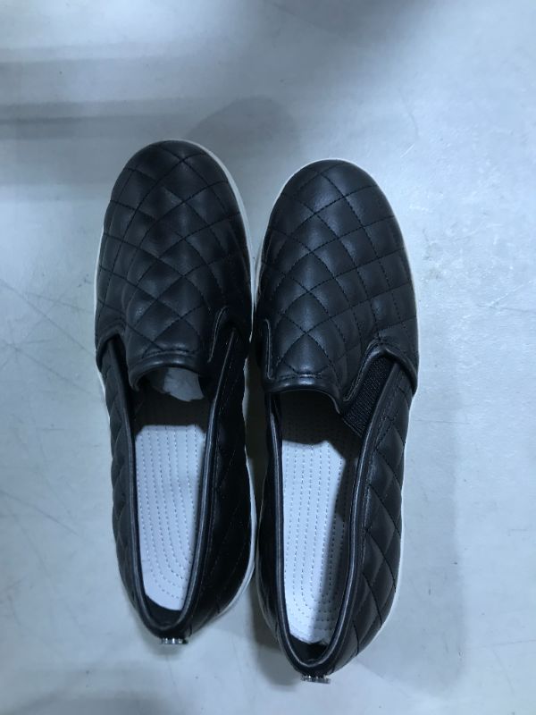 Photo 1 of BLACK SLIP ON SHOES (Black)
Size 6