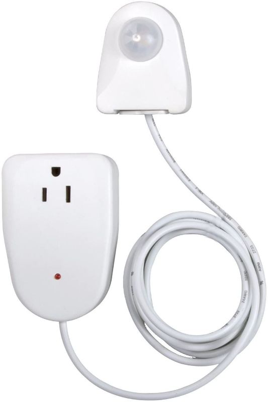 Photo 1 of Westek MLC12BC-4 Indoor Plug-in Corded Motion Activated Light Control, Single, White