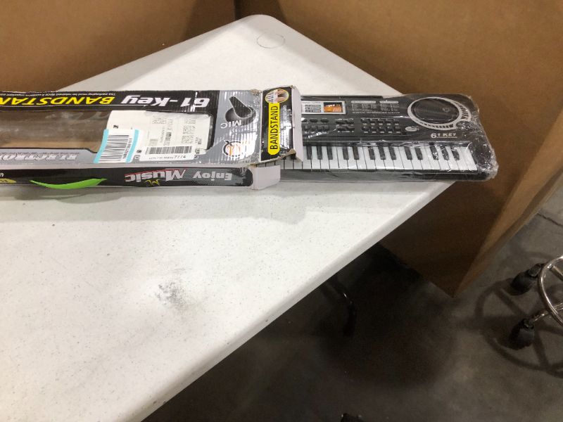 Photo 2 of 61 keys  kids piano keyboard