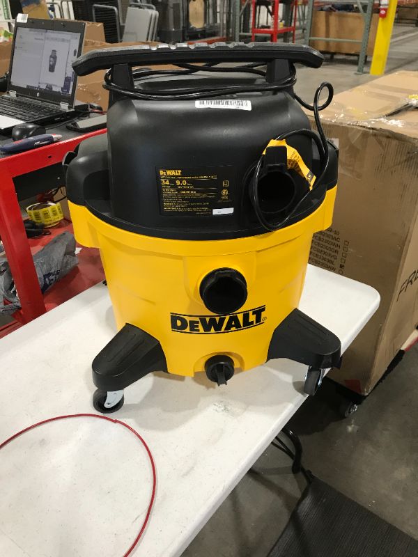 Photo 2 of DEWALT 9-Gallon Corded Portable Wet/Dry Shop Vacuum