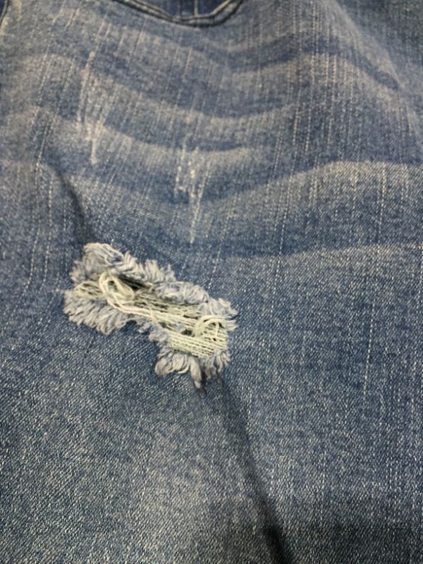 Photo 1 of Womens distressed jeans (L)