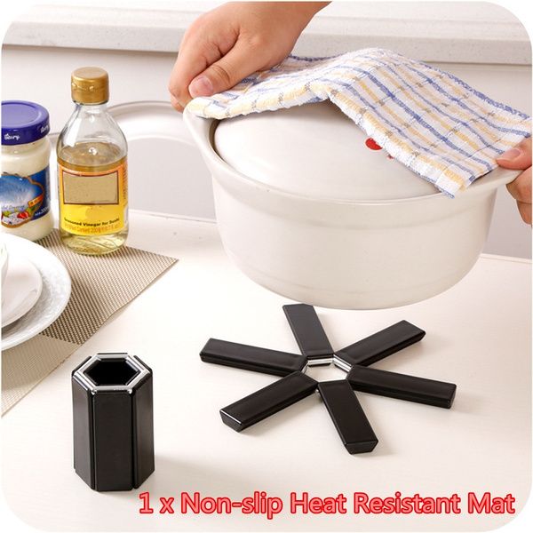 Photo 1 of Black Foldable Non-slip Heat Resistant Pad Pot Holder