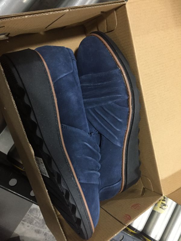 Photo 1 of Clarks Women's Sharon Villa Loafer, WOMENS SIZE 6
