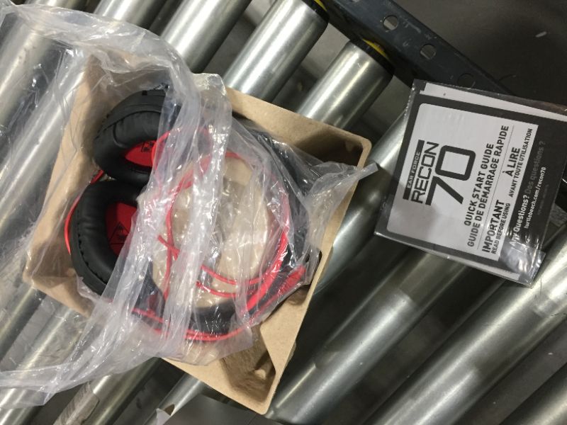 Photo 2 of Recon 70 Wired Stereo Gaming Headset, Red & Black, Turtle Beach, Nintendo Switch, 731855080106
