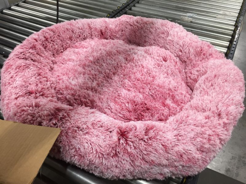 Photo 1 of 32 INCH ROUND MEDIUM PET BED, RED