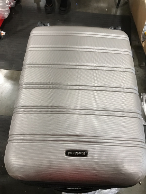 Photo 5 of 
Rockland Melbourne Hardside Expandable Spinner Wheel Luggage Silver 3-Piece 