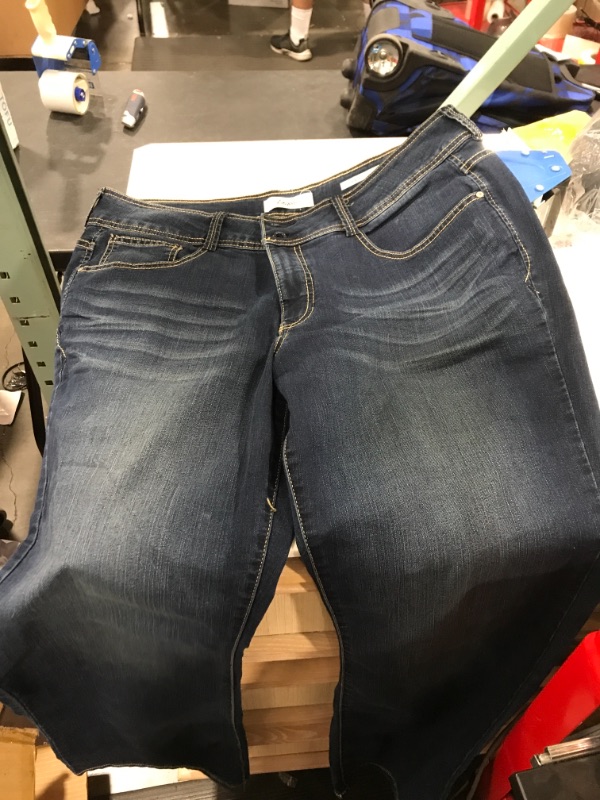 Photo 1 of Angels Forever Young Women's Curvy Bootcut Jeans
size 16