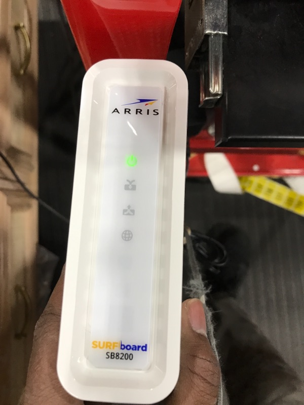 Photo 3 of ARRIS SURFboard SB8200 DOCSIS 3.1 Gigabit Cable Modem, Approved for Cox, Xfinity, Spectrum & others , White , Max Internet Speed Plan 2000 Mbps
