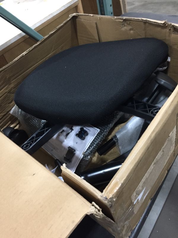 Photo 1 of Amazon Basics Midback Mesh chair
