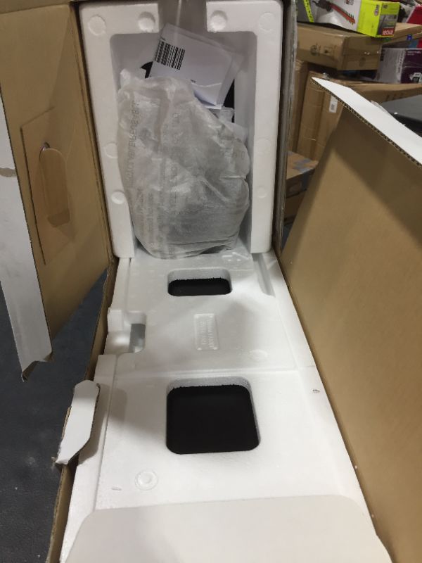 Photo 1 of Samsung - 3.1-Channel Soundbar with Wireless Subwoofer and DTS