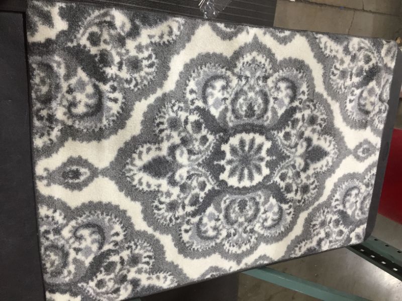 Photo 1 of 45' x 30 Contemporary Runner Rug Non Slip Hallway Entry Carpet ,Grey/White

