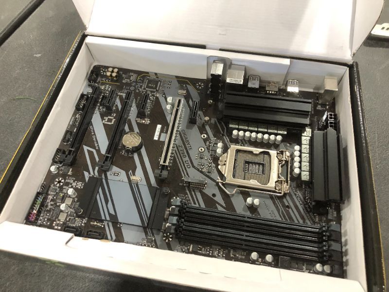 Photo 2 of GIGABYTE Z390 UD INTEL LGA 1151 ATX MOTHERBOARD
