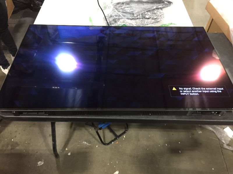 Photo 2 of Sony - 55" Class BRAVIA XR A80J Series OLED 4K UHD Smart Google TV
