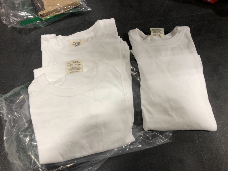 Photo 1 of COMFORT COLORS CHILDS PLAIN T SHIRTS, WHITE, SIZE KIDS L, 3 PACK