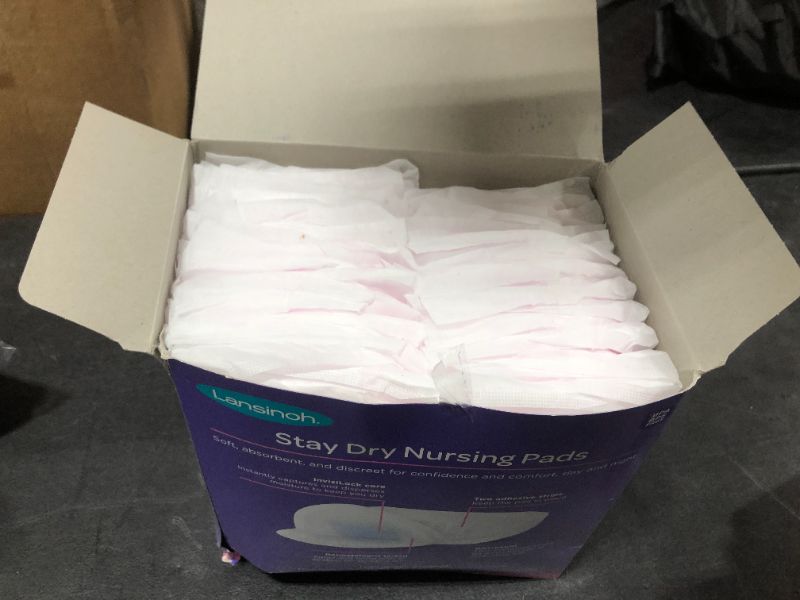 Photo 2 of Lansinoh Stay Dry Disposable Nursing Pads for Breastfeeding, 200 Count
