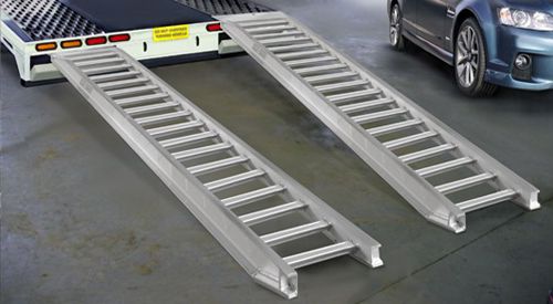 Photo 1 of Aluminum Loading Ramp/ATV Ramp/Motorcycle Ramp/Truck Ramp Loading Ramp,Foldable