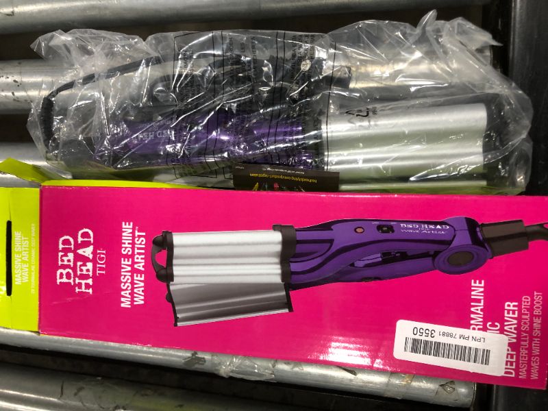 Photo 2 of Bed Head Wave Artist Ceramic Deep Hair Waver for Beachy Waves, Purple