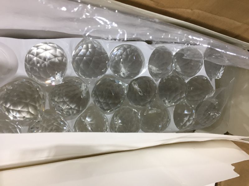 Photo 1 of Suncatcher Crystals Ball Prism Window Rainbow Maker with Chain for Easy Hanging, PACK OF 70
Some of the crystal balls have scratches 