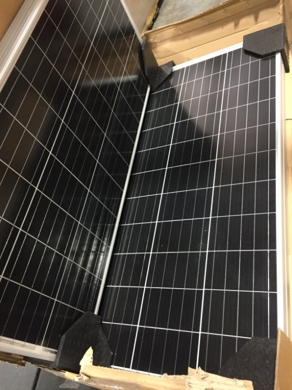 Photo 2 of 400 Watt 12 Volt Solar Starter Kit