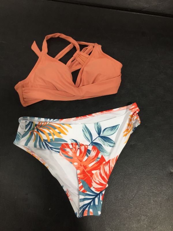 Photo 2 of Hanna Tropical Crisscross Tie Back Bikini Lg