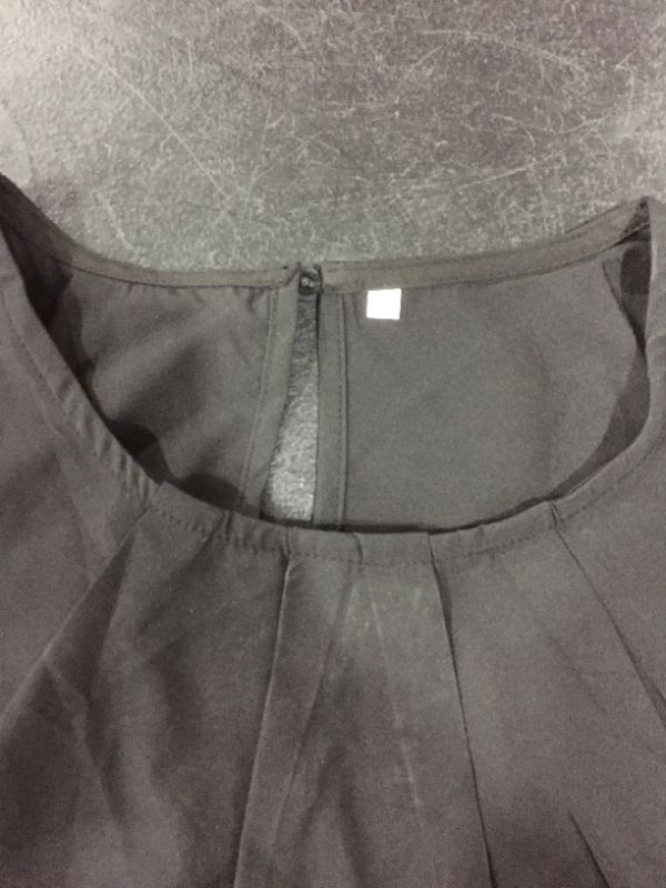 Photo 2 of WOMENS BLACK DRESS SHIRT
SIZE M