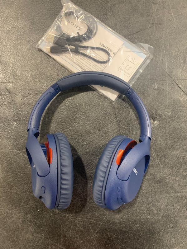 Photo 1 of Wireless Noise Canceling Stereo Headset Blue