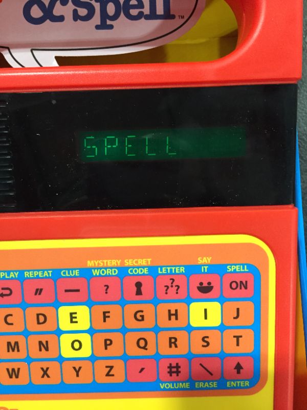 Photo 3 of Basic Fun Speak & Spell Electronic Game
