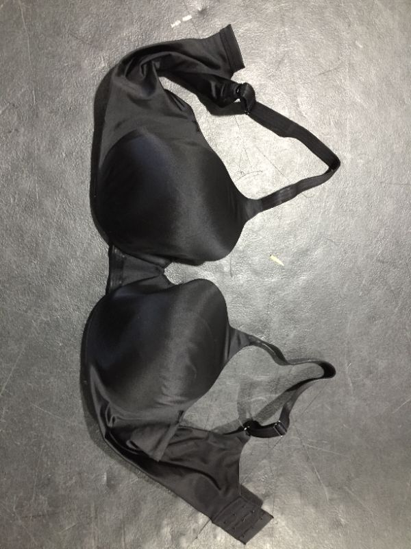 Photo 1 of Bali Women's All Around Smoothing Underwire Bra 40C

