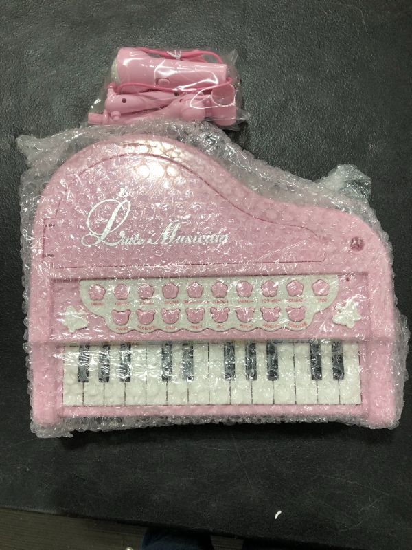 Photo 2 of Amy&Benton Toddler Piano Toy Keyboard Pink for Girls Birthday Gift 1 2 3 4 Years Old Kids 24 Keys Multifunctional Toy Piano
