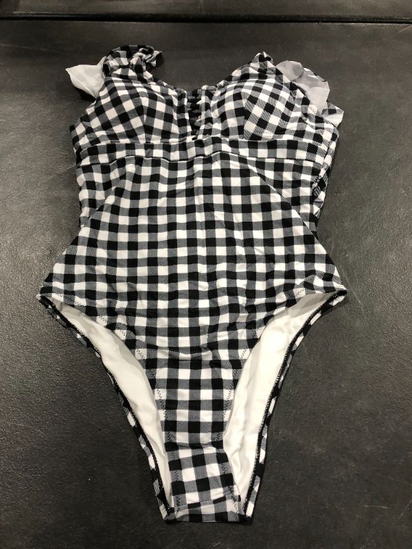 Photo 1 of Cupshe Black And White Gingham Ruffle One Piece Swimsuit Large 
