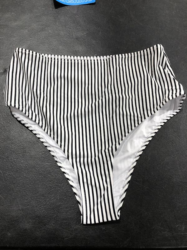 Photo 2 of Cupshe Striped High Waisted Bikini Bottom XXL
