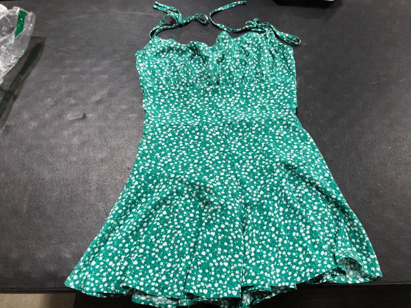 Photo 1 of Green with White Flowers Skirt Small 