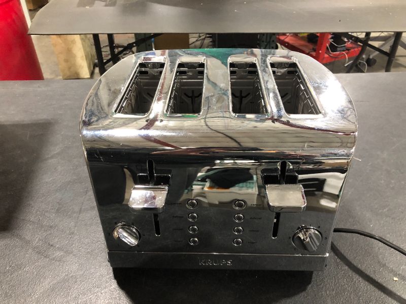 Photo 3 of KRUPS KH734D Breakfast Set 4-Slot Toaster with Brushed and Chrome Stainless Steel Housing, 4-Slices with Dual Independent Control Panel, Silver
