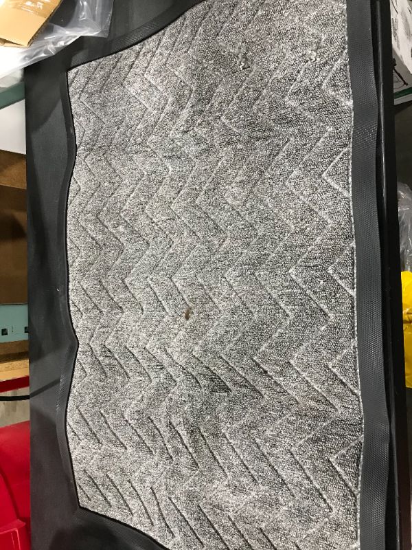 Photo 2 of Area rug 3 x 2 Ft Grey