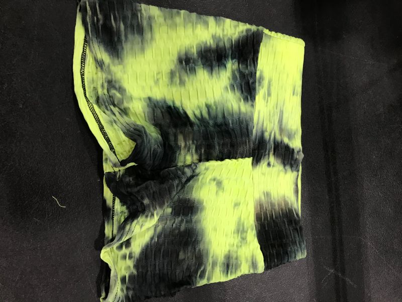 Photo 2 of honeycomb spandex neon green and black shorts tie dye (XL)