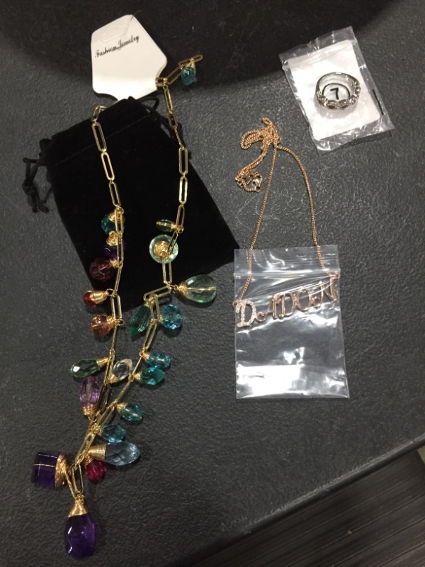 Photo 1 of box lot - jewelry 