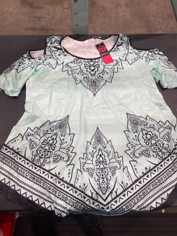 Photo 1 of 2XL, Womens light blue short sleeve shirt