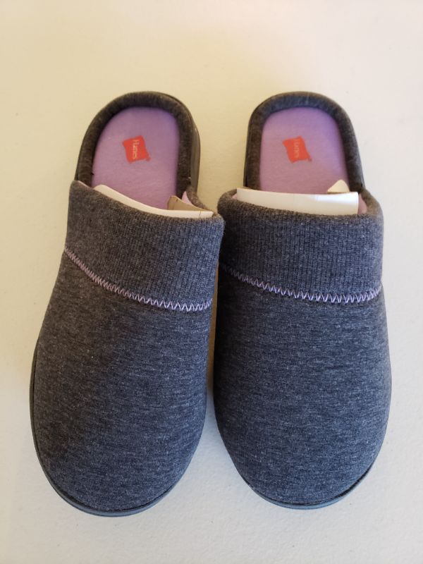 Photo 2 of HANES Women's Slippers, Grey & Purple, Size L 8-9.