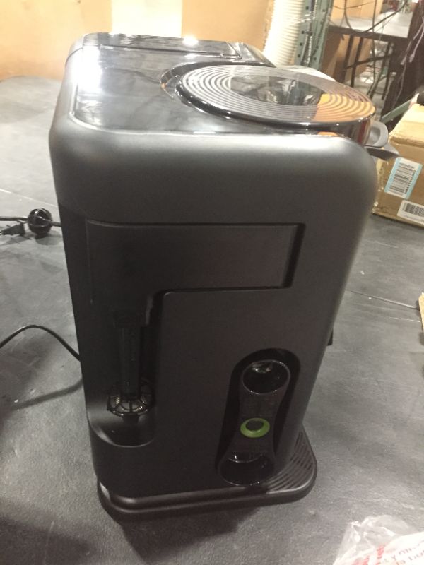 Photo 1 of parts only not functional Ninja CP307 Hot and Cold Brewed System, Auto-iQ Tea and Coffee Maker with 6 Brew Sizes, 5 Brew Styles, Frother, Coffee & Tea Baskets with Thermal Carafe
