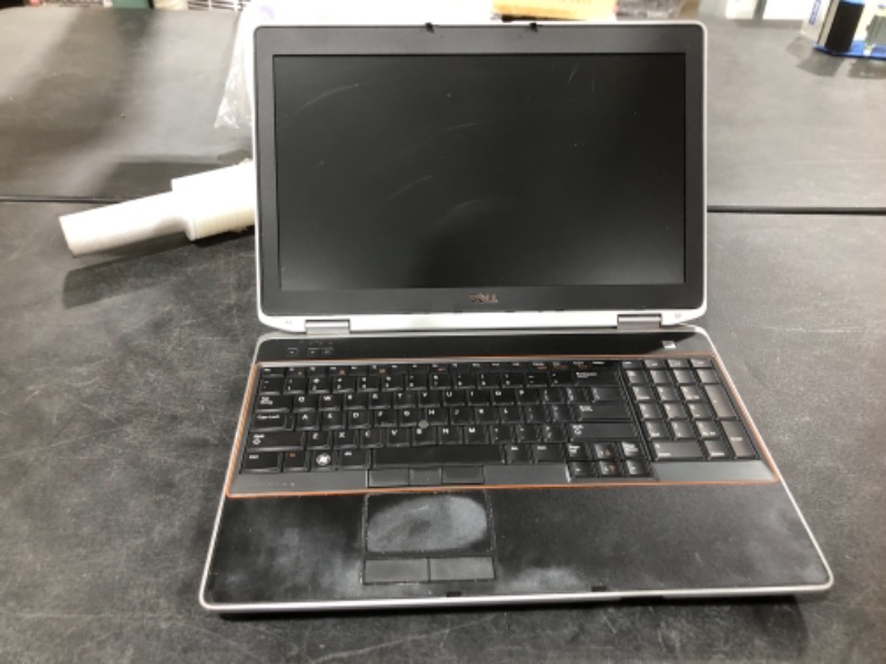 Photo 2 of Dell Latitude E6520 15.6 Inch Business Laptop 